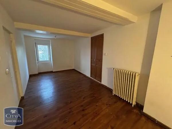 Appartement à louer 4 pièces 98.57m²