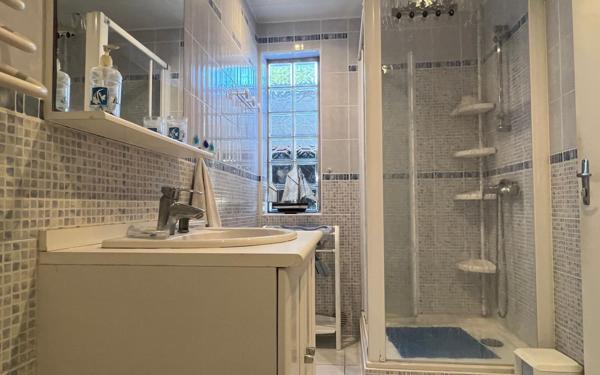 Maison à vendre    7 pièces •  Guérande