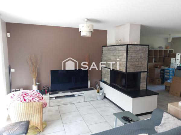 Maison 5 pièces située sur un terrain de 1 293 m²