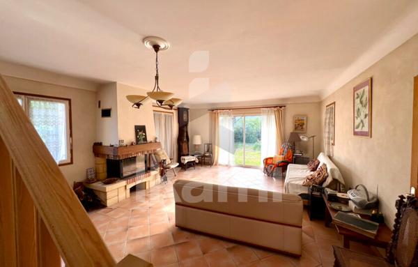 Bergerac : Villa de plain-pied avec vue imprenable sur la Dordogne