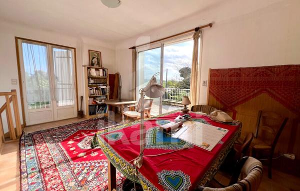 Bergerac : Villa de plain-pied avec vue imprenable sur la Dordogne