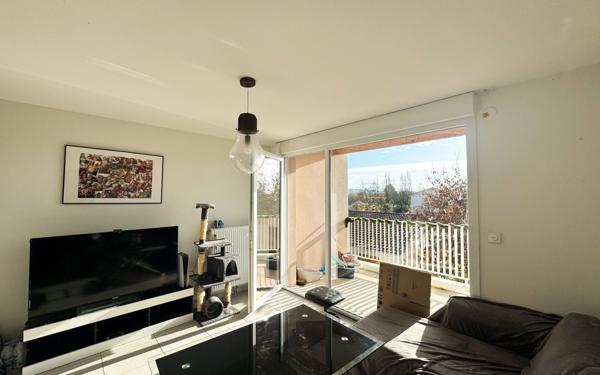 Appartement à louer    2 pièces •  Bruguières