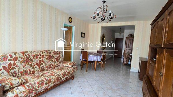 F2 + CAVE + PLACE DE PARKING PRIVATIVE