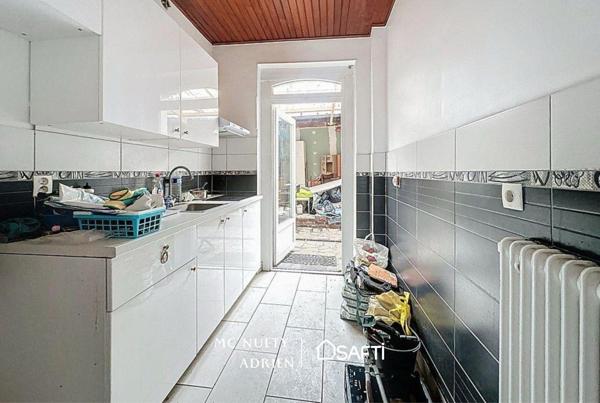 Maison 5P 3 chambres, 81m² + dépendance