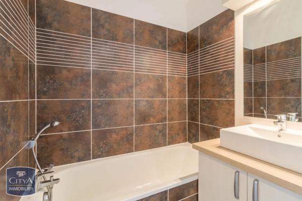 Appartement à louer 2 pièces 36.79m² Tournefeuille (31170)