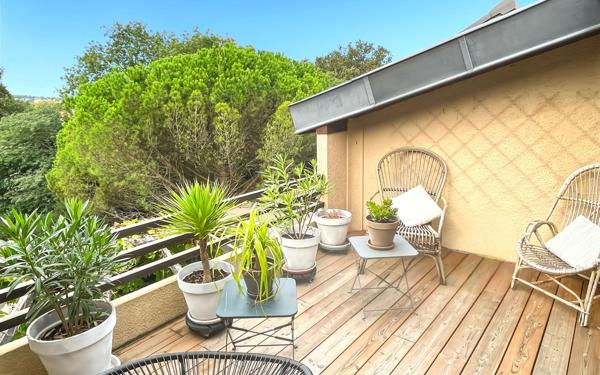 Appartement à vendre    3 pièces • 82 m2 Toulouse