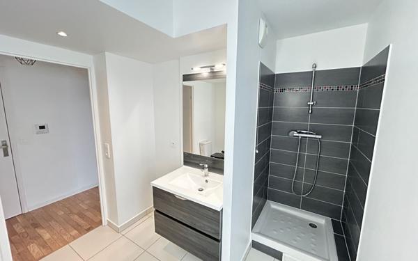 Appartement à louer    2 pièces • 41,10 m2 Châtillon