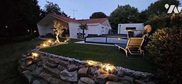 Demeure traditionnelle contemporaine