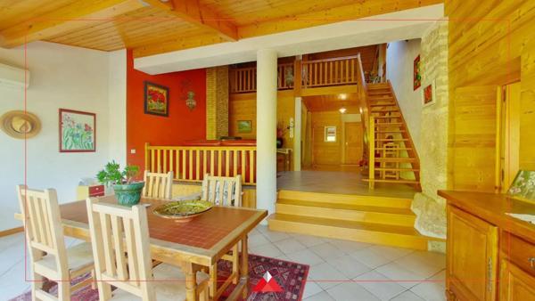 Maison individuelle de caractère avec 2964m² de terrain