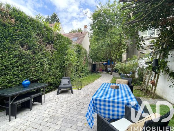 Maison à vendre 6 pièces 109 m² Saint-Leu-la-Forêt