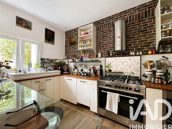 Maison à vendre 6 pièces 109 m² Saint-Leu-la-Forêt