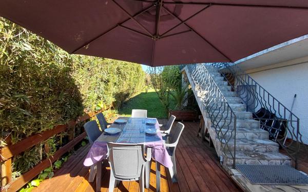 Appartement à vendre    6 pièces • 142 m2 Mouguerre