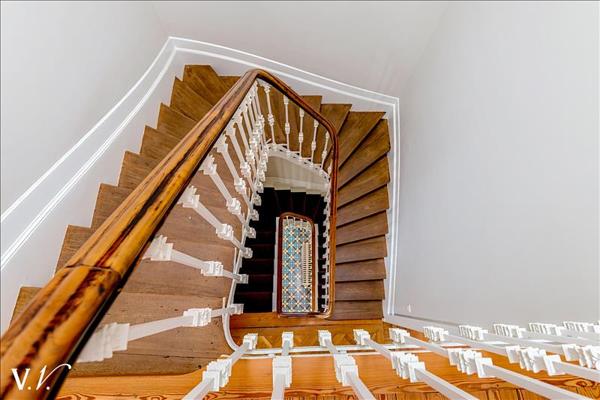 Maison à vendre 1 190 000 € Bordeaux 9 p 253,8 m² DPE D