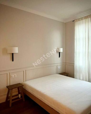 Appartement de deux pièces, Boulevard Saint germain 75005