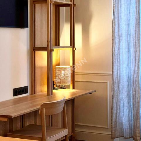 Appartement de deux pièces, Boulevard Saint germain 75005