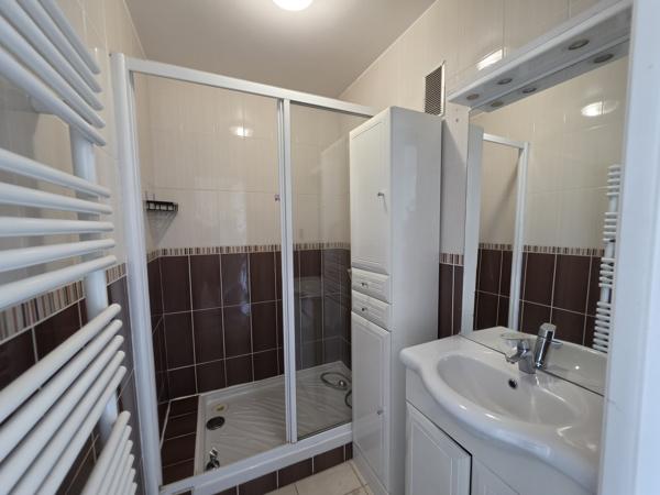 Appartement
         4 pièces
        - 69 m² Exclusivité 198 000 € *