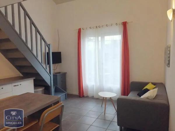 Maison à louer 2 pièces 31.88m² Pamiers (09100)