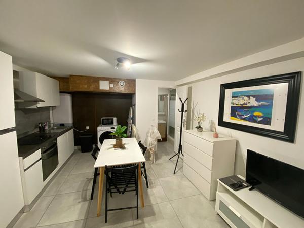 Appartement meublé Le Blanc Mesnil 1 pièce(s) 24.62 m2