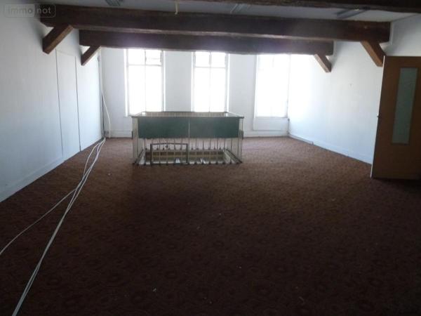 Immeuble à vendre à Guise dans l'Aisne (02120), ref : 59083-2359