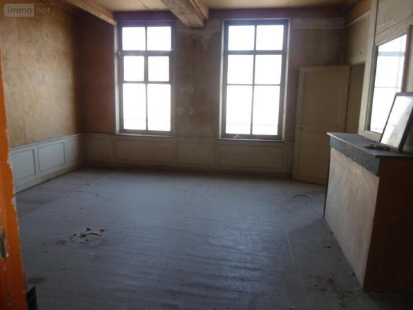 Immeuble à vendre à Guise dans l'Aisne (02120), ref : 59083-2359