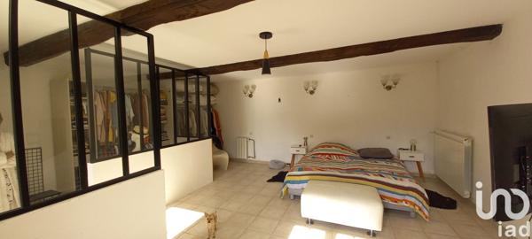 Maison à vendre 5 pièces 236 m² Saint-Bonnet-sur-Gironde