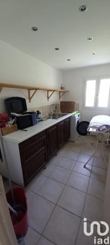 Maison à vendre 5 pièces 236 m² Saint-Bonnet-sur-Gironde