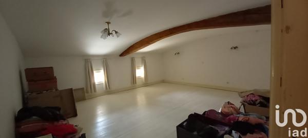 Maison à vendre 5 pièces 236 m² Saint-Bonnet-sur-Gironde