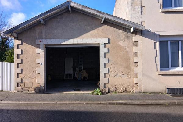 Magnifique maison au coeur de Cognac, avec piscine et garage.