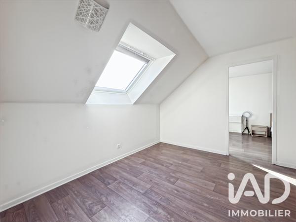 Maison à vendre 7 pièces 139,03 m² Mandres-les-Roses