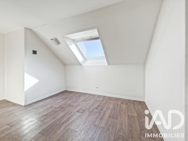 Maison à vendre 7 pièces 139,03 m² Mandres-les-Roses