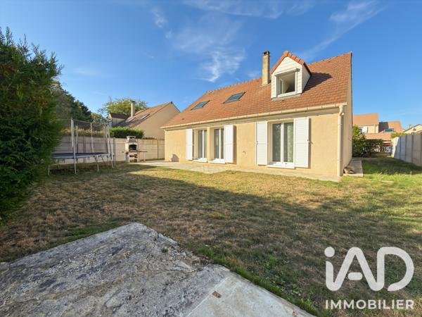 Maison à vendre 7 pièces 139,03 m² Mandres-les-Roses