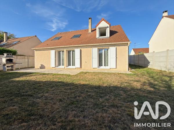 Maison à vendre 7 pièces 139,03 m² Mandres-les-Roses