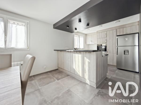 Maison à vendre 7 pièces 139,03 m² Mandres-les-Roses