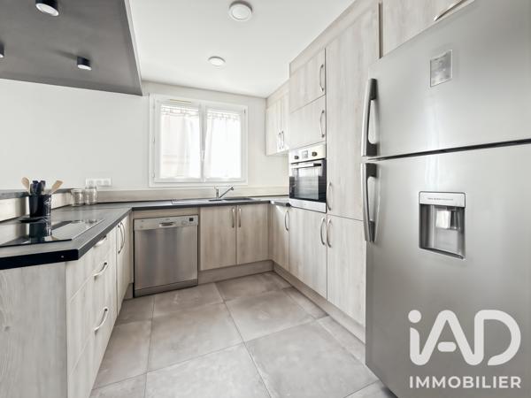Maison à vendre 7 pièces 139,03 m² Mandres-les-Roses