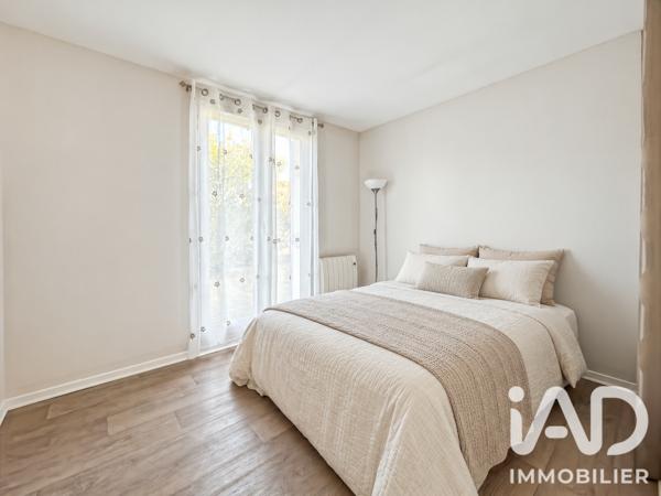 Maison à vendre 7 pièces 139,03 m² Mandres-les-Roses