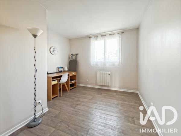 Maison à vendre 7 pièces 139,03 m² Mandres-les-Roses