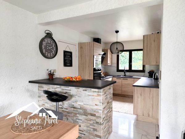 Belle maison familiale de 145 m² à Ussel – 4 chambres, suite parentale, terrain clos, idéalement située !