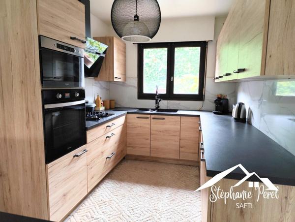 Belle maison familiale de 145 m² à Ussel – 4 chambres, suite parentale, terrain clos, idéalement située !