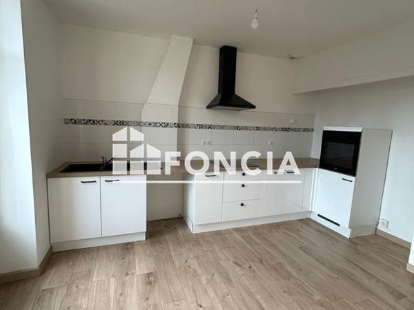 Location Appartement 3 pièces 71.55 m² - 24 BOULEVARD CARNOT Gardanne 13120