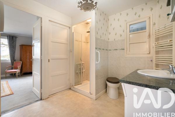 Maison à vendre 7 pièces 180 m² Civrieux