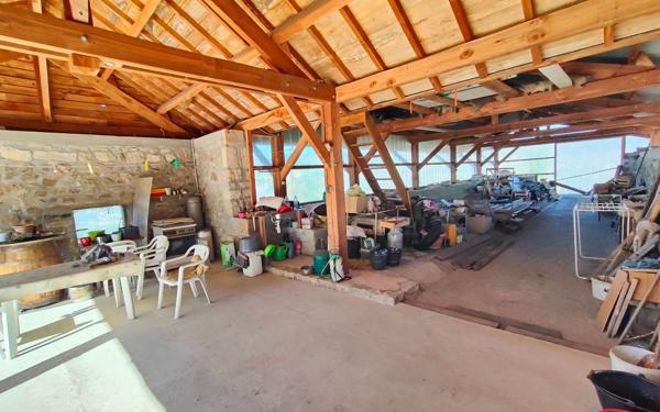 Maison à vendre    5 pièces •  Espalion