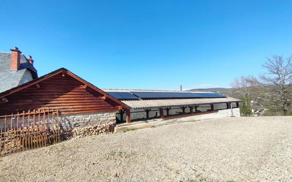 Maison à vendre    5 pièces •  Espalion