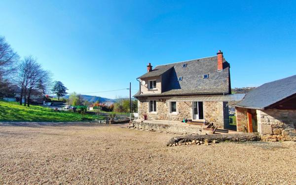 Maison à vendre    5 pièces •  Espalion