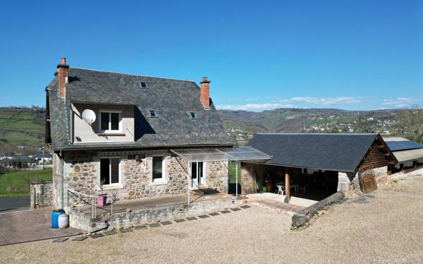 Maison à vendre    5 pièces •  Espalion