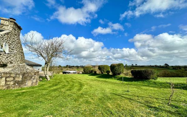 Maison à vendre    8 pièces •  Plouarzel