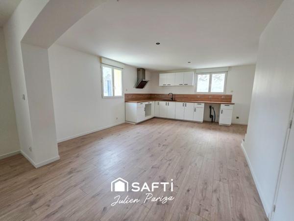 Maison 5 pièces 103m² - 3 CH - Aire de stationnement