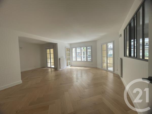 Appartement F5 à vendre  4 pièces - 105,26 m 2   PARIS  - 75013