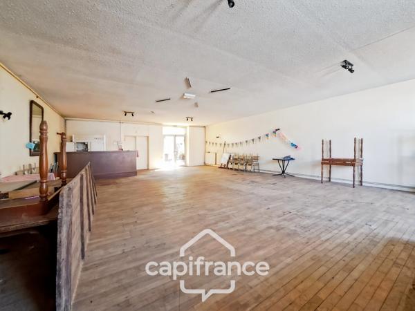 Ancien bar-restaurant avec logement – Fort potentiel au cœur de Châteaumeillant