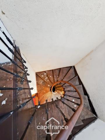 Ancien bar-restaurant avec logement – Fort potentiel au cœur de Châteaumeillant