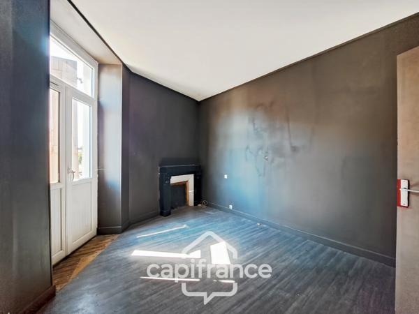 Ancien bar-restaurant avec logement – Fort potentiel au cœur de Châteaumeillant